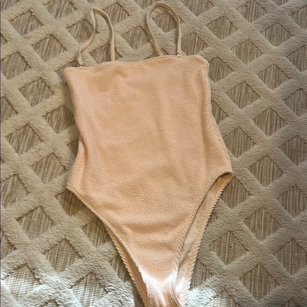 Tori prayer size small womens -Peach One Piece Swimsuit